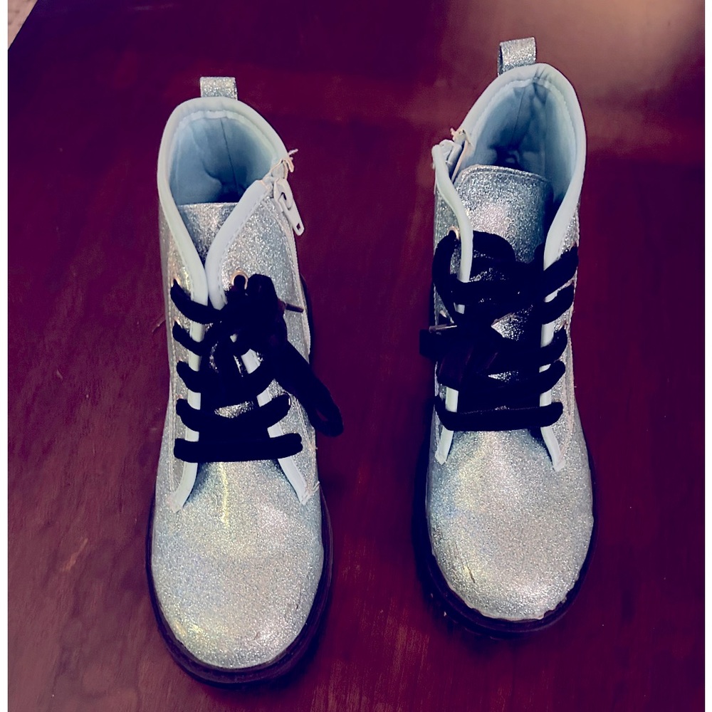 FITOPY BLUE SPARKLE ANKLE BOOTS SIZE 4